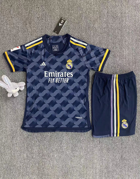 Conjunto Niño "RM VINI JR"