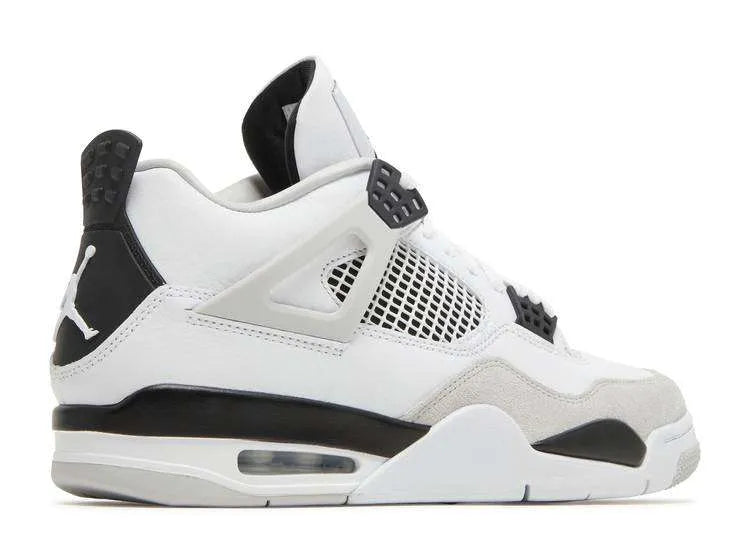 JORDAN RETRO 4 ‘MILITARY BLACK’