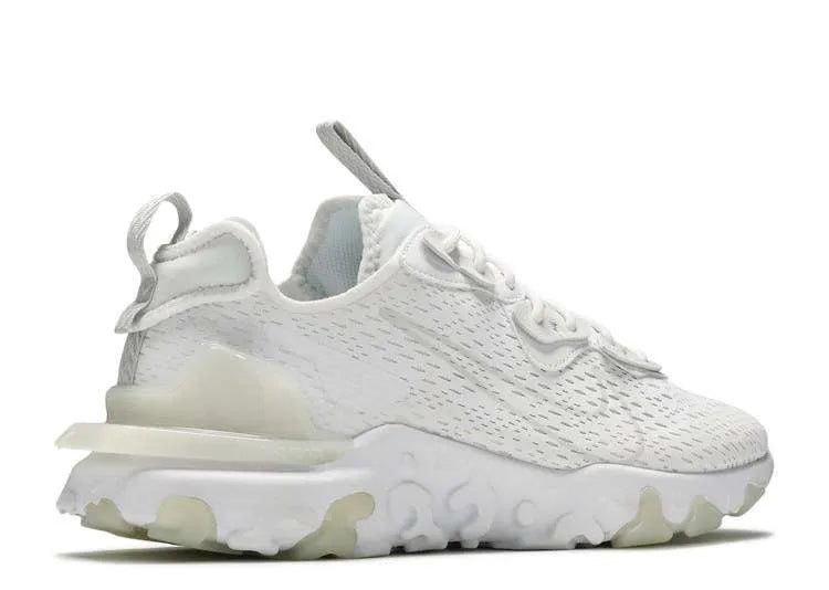 REACT VISION ‘TRIPLE WHITE’