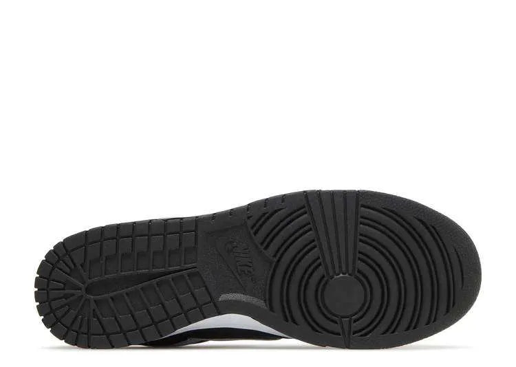 SB DUNK LOW ‘BLACK PANDA’