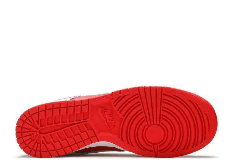 SB DUNK LOW ‘CHAMPIONSHIP RED’