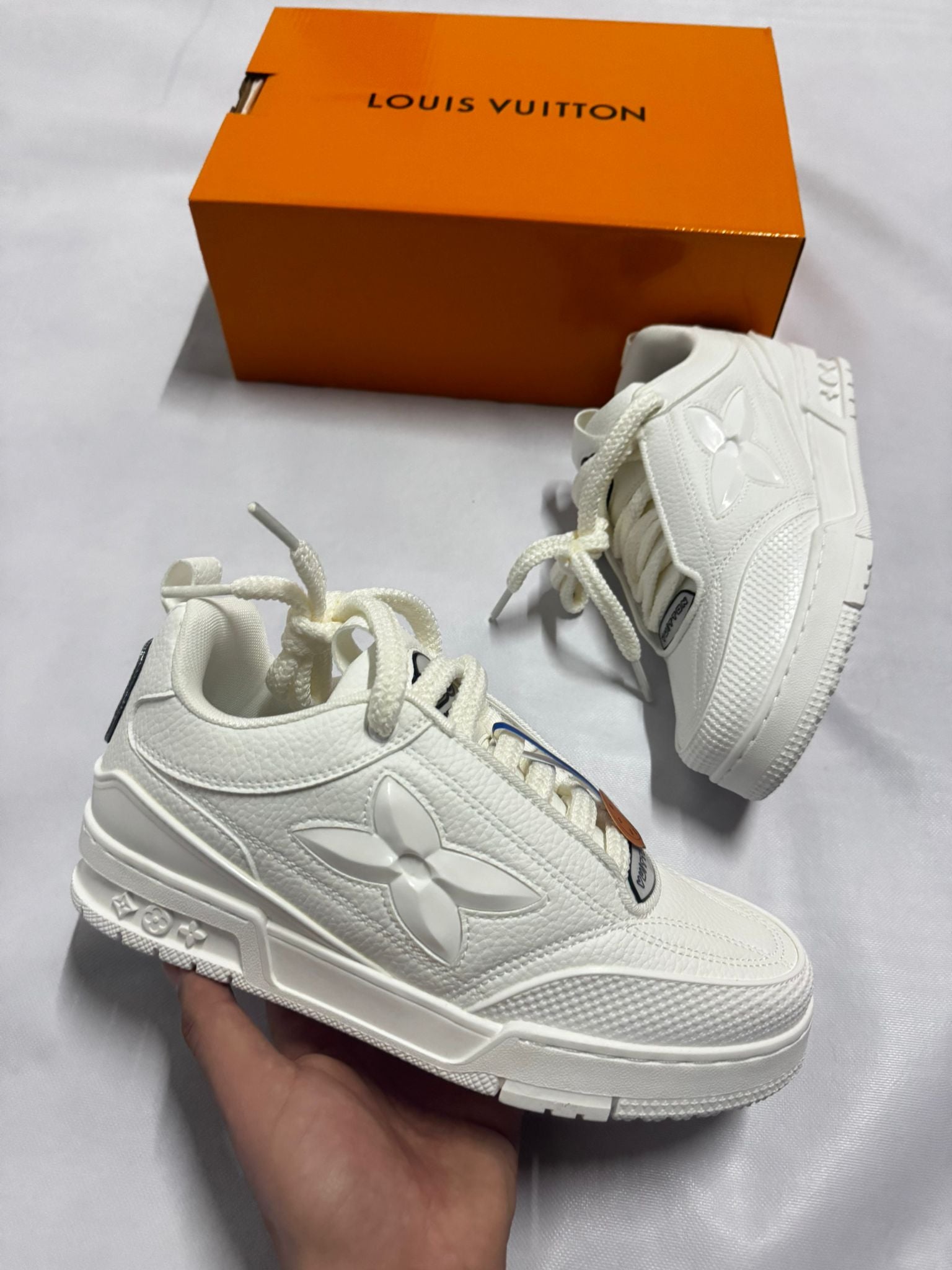 LV SKATE "White V2"