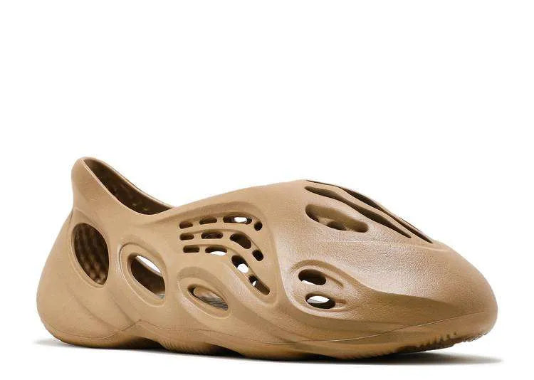 YEEZY FOAM RUNNER ‘OCHRE’