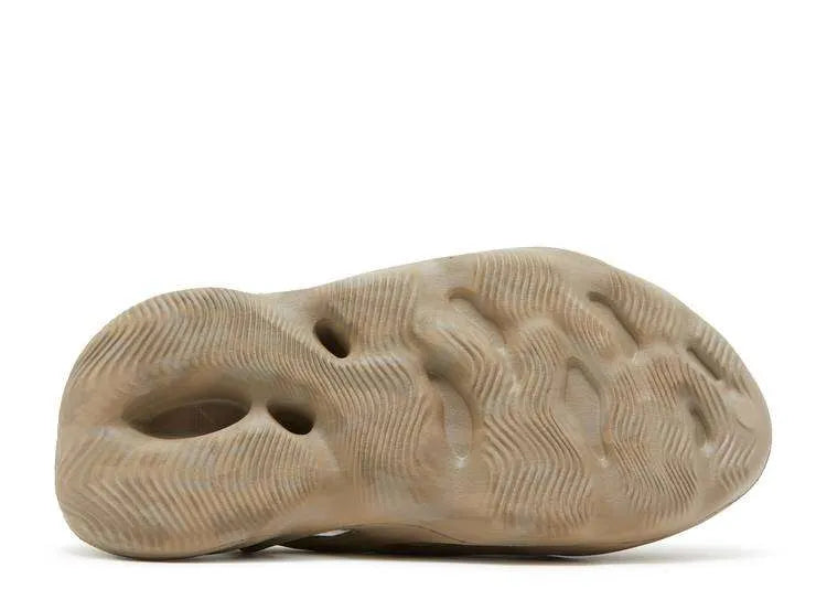YEEZY FOAM RUNNER ‘STONE SAGE’