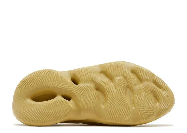 YEEZY FOAM RUNNER ‘SULFUR’