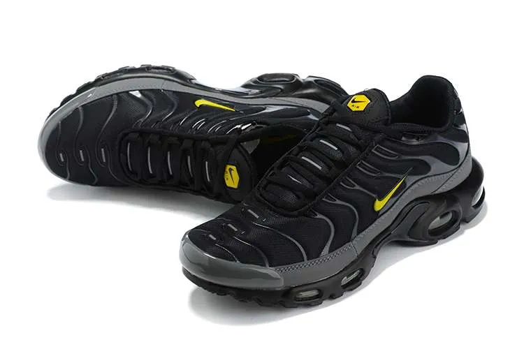 AIR MAX PLUS TN 'BATMAN' - Imagen 3
